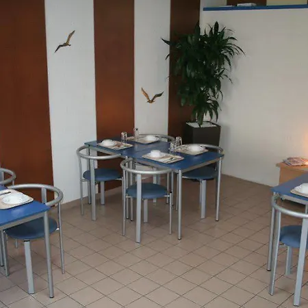 Hoteliere Poincare Hotel